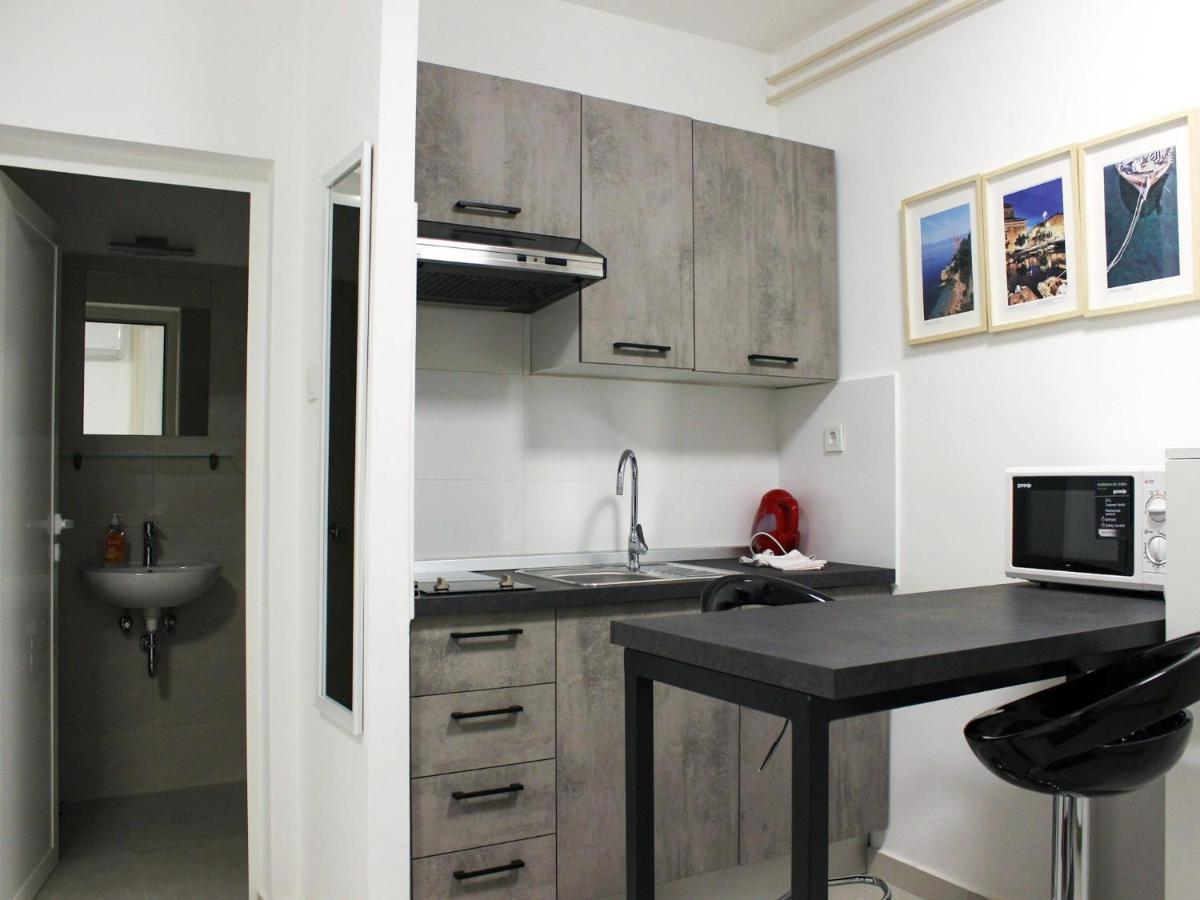 Rooms Studentsko Naselje Ivan Goran Kovacic Rijeka Ngoại thất bức ảnh
