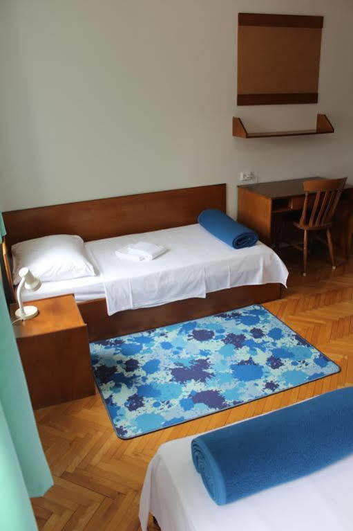 Rooms Studentsko Naselje Ivan Goran Kovacic Rijeka Ngoại thất bức ảnh